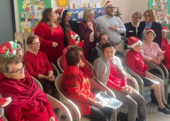 Gli auguri dell’amministrazione di San Salvo al centro L’arcobaleno dei ricordi