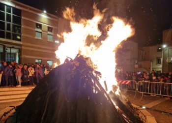 San Salvo si accende con “Lu Foche de Sande Tumuässe”