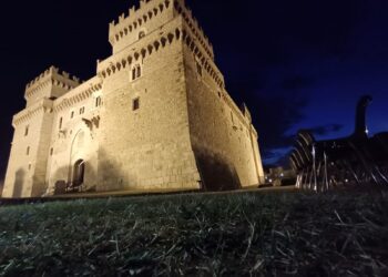 Offerta di lavoro al Castello di Celano, si cercano addetti accoglienza visitatori: come candidarsi