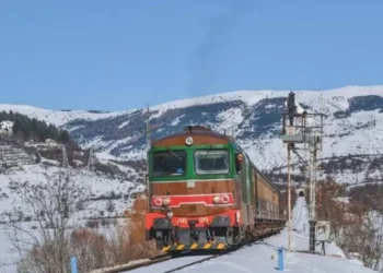 Turismo in Abruzzo, ferrovia dei Parchi: in 17 mila sui treni di Natale