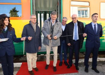Restaurato il treno della Valle, Marsilio: “simbolo storico che torna a splendere”