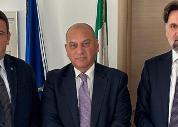 I Senatori di Fratelli d’Italia, Liris e Sigismondi in visita alla Questura dell’Aquila