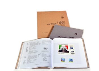 È disponibile anche in Abruzzo, nei 14 uffici postali con sportello filatelico, il nuovo “Libro dei Francobolli 2024”
