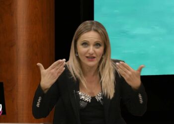 Ingiustizie sul posto di lavoro, attacchi di panico e mobbing: appuntamento su CCC