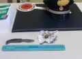 Coltello e droga nello zaino, i carabinieri arrestano un ventenne