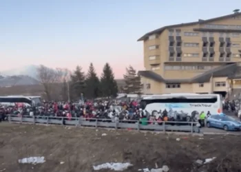 Un fine settimana da incubo a Roccaraso, assalto di sciatori da Napoli, il sindaco: stop ai pullman