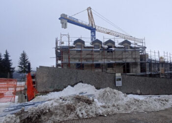 Sequestrato il cantiere “Borgo Colamaio” a Rivisondoli: quattro denunciati per lottizzazione abusiva