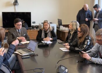 Il professore Brozzetti in Comune a Pescara per parlare di intelligenza artificiale