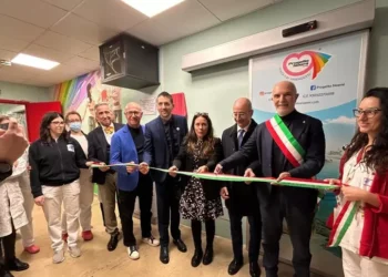 Colori e cura, rinnovata la sub intensiva pediatrica di Pescara