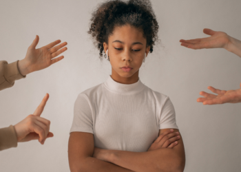 Disagio e malessere giovanile: incontro con scuole e associazione Theate Magnum per tavolo istituzionale