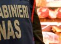 Blitz congiunto di Nas e Guardia di finanza in un supermercato: carenze igienico-sanitarie e carne avariata