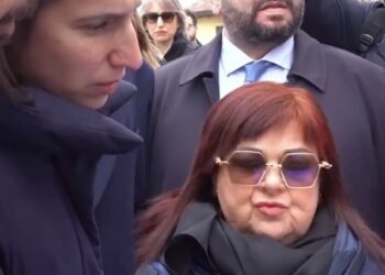 Odio social verso Elly Schlein, Pezzopane: “Vergognatevi, è un’ombra sulla città”