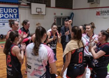 Le Panthers Roseto sbancano il PalaMazzali di Bolzano 44 a 61