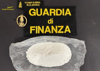 Maxi sequestro di cocaina della Guardia di Finanza: fermato un uomo con 340 grammi addosso