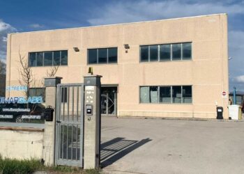 Nuova opportunità di lavoro nella Marsica, l’azienda Dimarglass cerca un operatore di produzione di sistemi vetrati