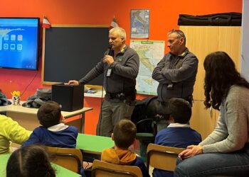 Guardia Agroforestale italiana egli incontri con gli studenti: educare le future generazioni a costruire un avvenire migliore