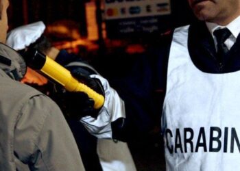 Tagliacozzo, rifiuta di sottoporsi all’alcol test: scattano la segnalazione all’autorità giudiziaria e il sequestro dell’auto