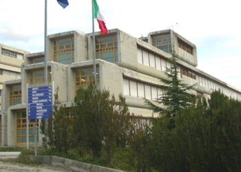 Provincia dell’Aquila, efficienza energetica all’istituto “d’Aosta”: affidati lavori per oltre 900 mila euro