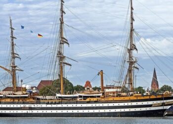 L’associazione Progetto Noemi protagonista nella tappa del tour mondiale dell’Amerigo Vespucci 