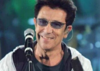 Edoardo Bennato, concerto in piazza a Giulianova per i festeggiamenti in onore della Madonna del Portosalvo