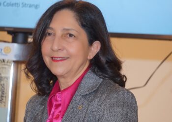 Il Rotary Gran Sasso d’Italia dona un defibrillatore al Ridotto del Teatro Comunale dell’Aquila