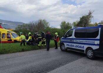 Violento schianto tra Avezzano e Luco dei Marsi, interviene l’elisoccorso