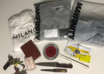 In macchina coltello, chiavi e indumenti in buste sigillate: denunciati per ricettazione