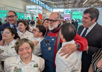 Vinitaly all’insegna dell’inclusione: protagonisti i ragazzi di Rurabilandia nel padiglione Abruzzo