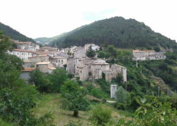 Record di liste elettorali a Bisegna, l’ex parlamentare Gianni Melilla: “comportamento scorretto”.