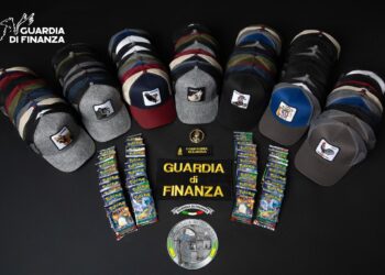 Carte Pokémon false, prodotti contraffatti non sicuri: blitz della Guardia di Finanza a Sulmona