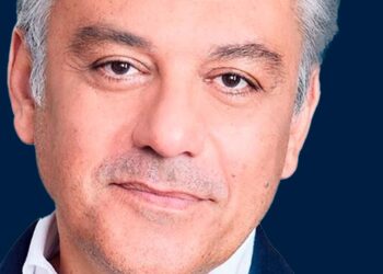 Il Comune di Pescara consegna il Ciattè d’oro a Luca de Meo, Ceo di Renault Group