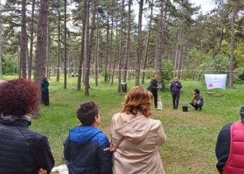 Nel verde della Pineta, la Piccola biblioteca marsicana racconta la Resistenza ai giovani