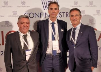 Assemblea nazionale industriali: al direttore di Confindustria L’Aquila, Francesco De Bartolomeis, il premio alla carriera