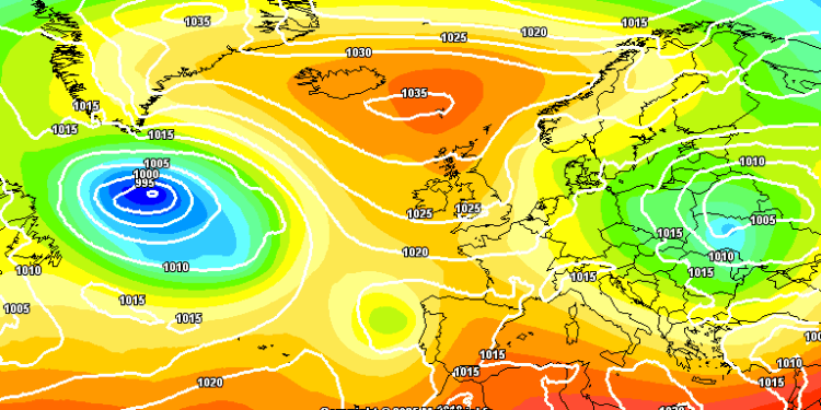La situazione secondo il modello americano GFS a 500 hpa prevista per le ore 14:00 di Domenica 18. Sulla nostra regione, il cielo si presenterà poco nuvoloso al mattino, mentre non mancherà della nuvolosità e qualche precipitazione, tra il pomeriggio e la serata