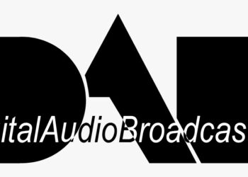 Diciotto radio storiche abruzzesi riunite in un Consorzio pronto allo switch-off che spegnerà l’FM e porterà al Dab+