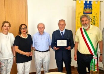 Il carabiniere abruzzese in congedo Mauro Volante salva una vita e riceve un riconoscimento dal Comune