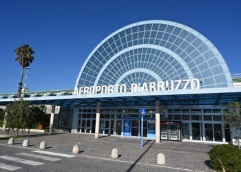 L’aeroporto d’Abruzzo cresce dell’11%,, D’Annuntiis: “Tanti passeggeri volano da Pescara”