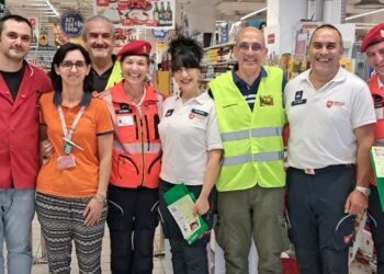 Straordinaria risposta solidale per la doppia raccolta alimentare: 1900 chili di generi alimentari