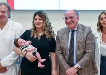 Sara compie 35 anni e celebra il miracolo della vita: mamma dopo un trapianto di cuore