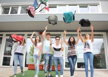 Conto alla rovescia per l’esame di maturità 2025: commissioni esaminatrici e informazioni