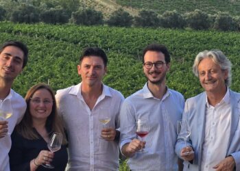 Vino tra sostenibilità e benessere: dalla cantina Chiusa Grande e l’università d’Annunzio i dati sulla ricerca scientifica Vinosophia