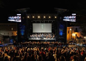 L’Isa celebra i suoi 50 anni, successo del concerto-evento