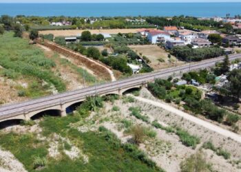 Conclusi definitivamente gli interventi di ripristino e messa in sicurezza dell’argine Sud alla foce del Fiume Tordino 