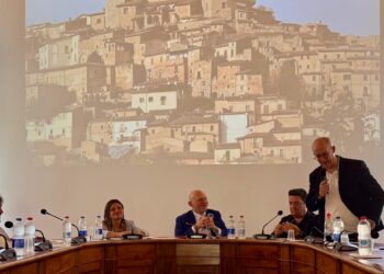 La riscossa delle aree interne a Navelli: “Qui c’è un futuro”