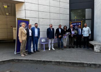 Inaugurata all’Aquila la “Panchina Lilla” contro i disturbi del comportamento alimentare