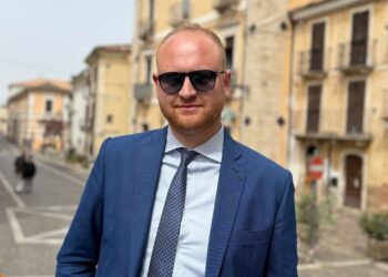 Rissa durante la festa patronale di Introdacqua: ferito il sindaco Colasante