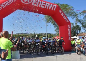 La Cicloturistica “PedaloStorto” colora Tortoreto: 150 ciclisti tra mare, collina e gusto