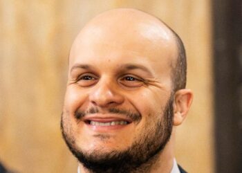 Consiglio comunale di Pescara approva la mozione “Street Tutor”: via all’iter per il servizio di mediazione urbana