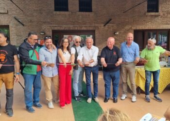 Parco Sirente Velino inaugura il Centro Natura e consegna l’attestato a 23 operatori