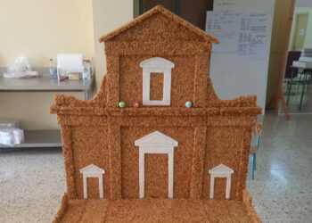 In Abruzzo realizzata chiesa in croccante di 85 chilogrammi